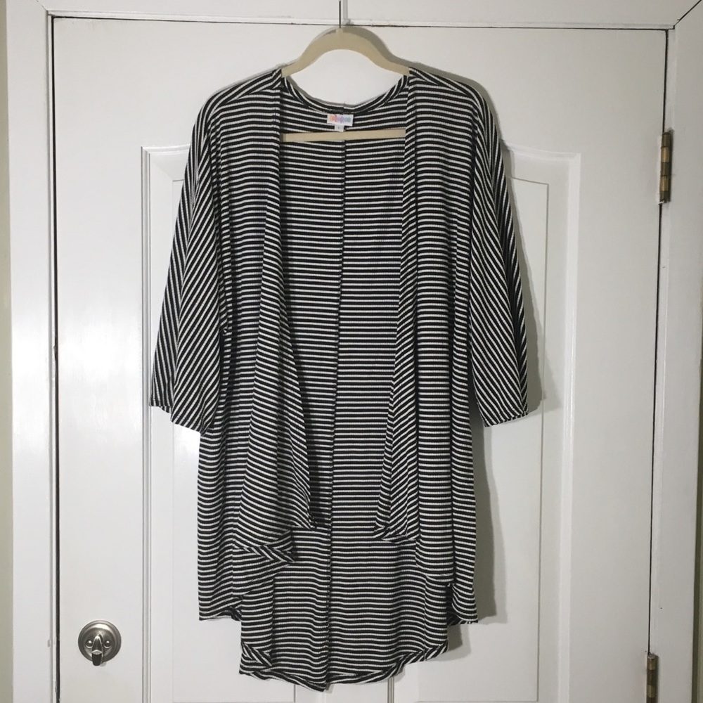 LuLaRoe Large Lindsey Lightweight